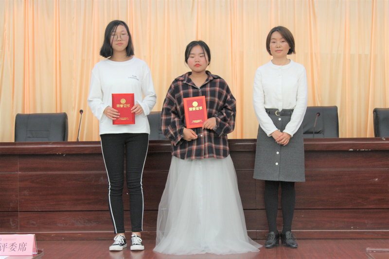 1540879818850055177.jpg IMG_8926.jpg