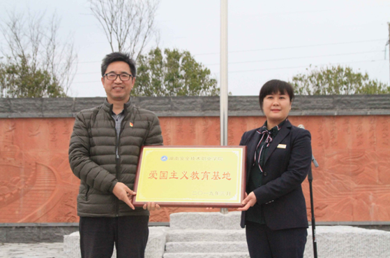 1552644998971073053.png image.png