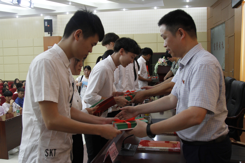 1530671307480092094.jpg 1530671307480092094.jpg