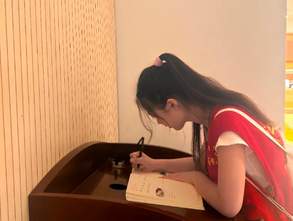 1715044550610006347.png 3INOU9G25OIYZQ65PY9JNQU.png