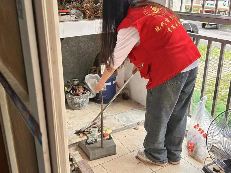 1715043870636033124.jpg 49eb7e7241da2543b43d135edcddce1a.jpg