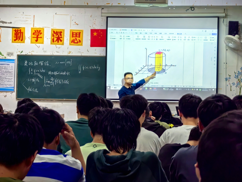 1715098024041051794.jpg cae6a4d789ce206e1fae07b60c3ec4f.jpg