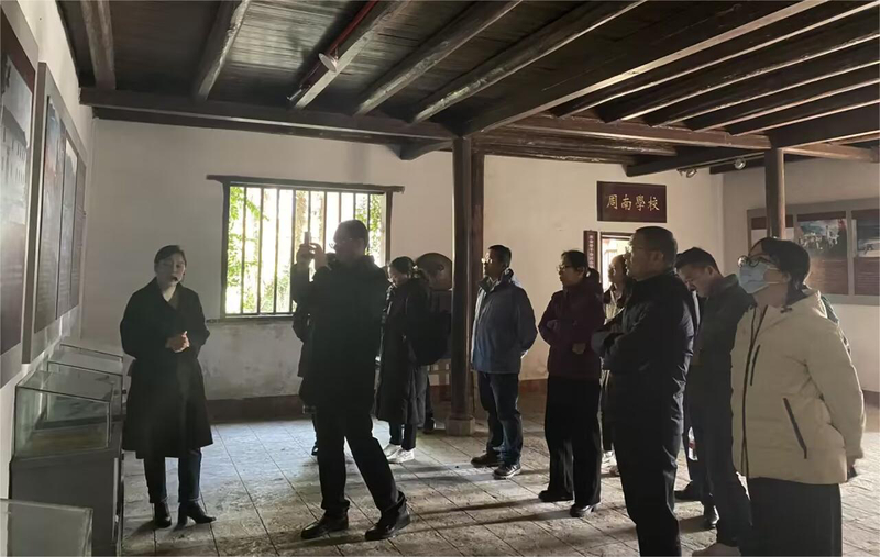 1702976690372034029.jpg 9.jpg