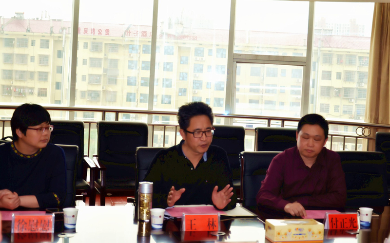 1524617803201062712.jpg 1524617803201062712.jpg