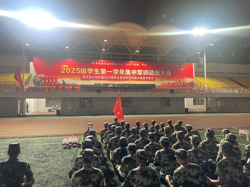 1758266027510018475.jpg b956d75160e88258ac4f896415de06a3.jpg