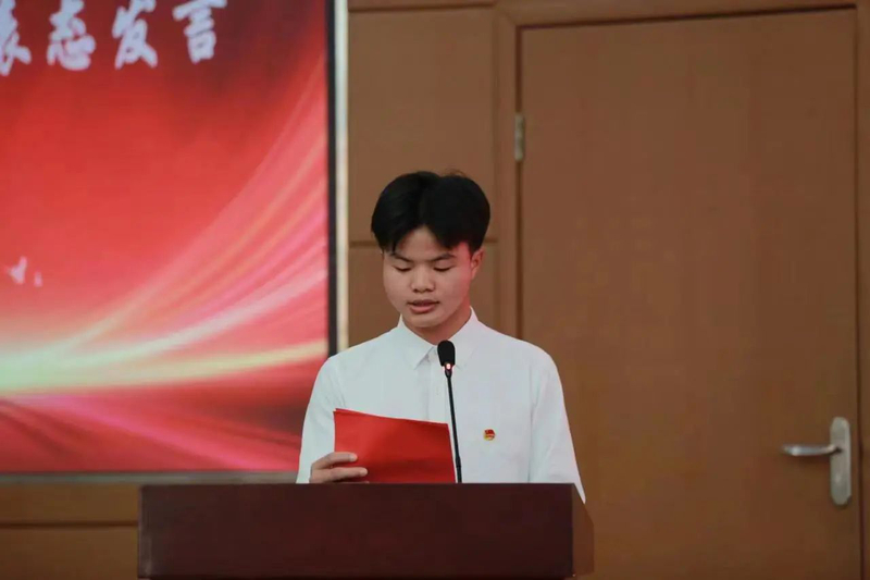 1684982623862032605.jpg e1873a9f0ed19a176f60c80eb7944aaa.jpg