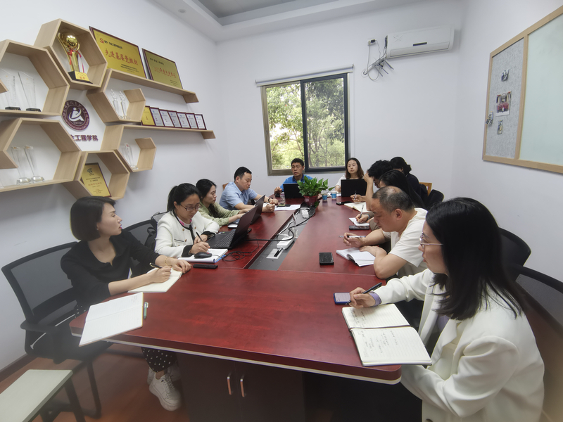 推荐会图2.jpg